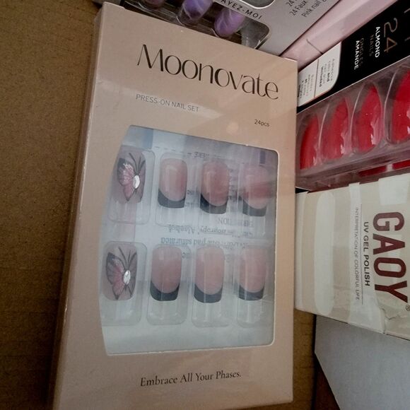 artificial Fingernails Group Kit Selection - Picture 7 of 14